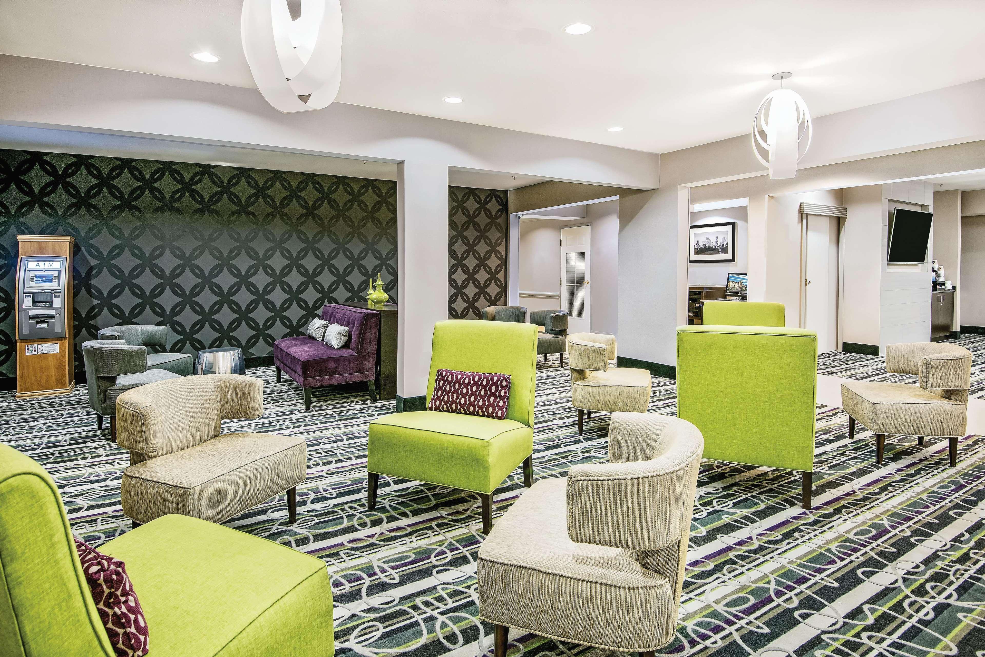 La Quinta & By Wyndham Spring