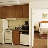 La Quinta & By Wyndham Spring Hotel 3*